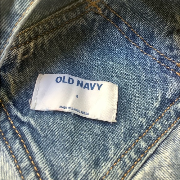 Old Navy distressed overalls size6 - Picture 3 of 4